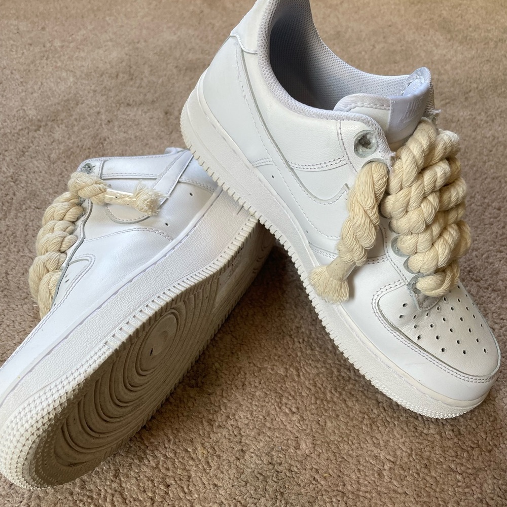 AF1’s Custom - Picture 4 of 5